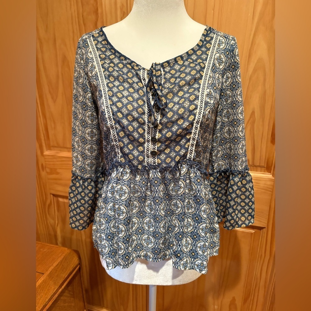 Jolt Women's Blue Tie Neck 3/4 Bell Sleeve Peasant Top